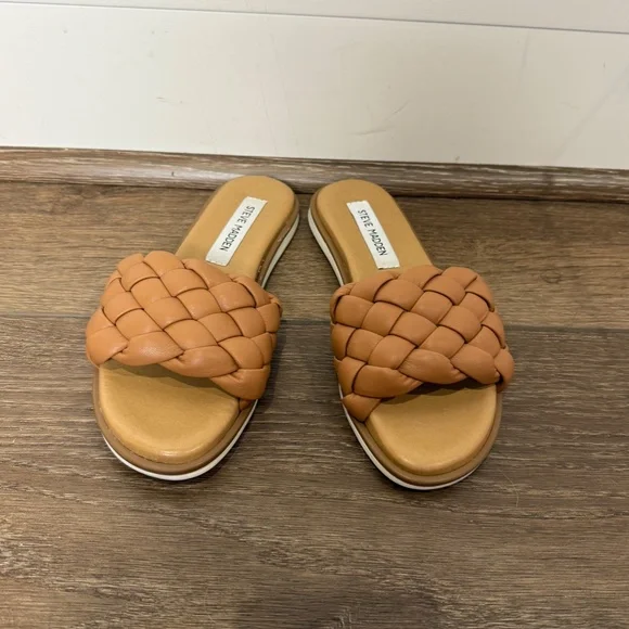 Steve Madden Women's Paislee Slides Camel Size 6 Braided Finish Summer - Picture 3 of 10